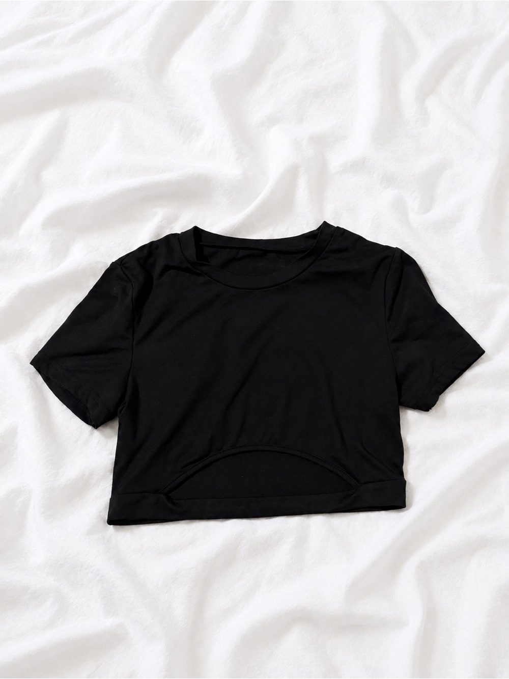 SHEIN Black Cropped Crew Tee